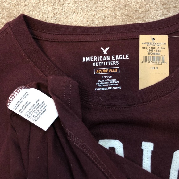 AMERICAN EAGLE OUTFITTERS •Active Flex Long Sleeve - Picture 7 of 7